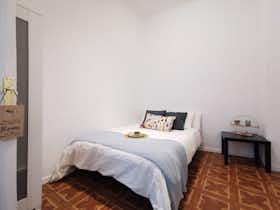 Cameră privată de închiriat pentru 470 EUR pe lună în Madrid, Calle de Preciados