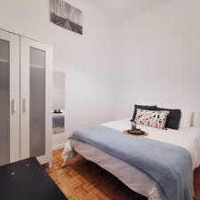 WG-Zimmer for rent for 480 € per month in Madrid, Calle de Preciados