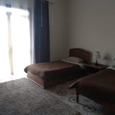 Private room for rent for €1,300 per month in Saint John, Triq Willie Apap
