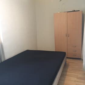 Private room for rent for €450 per month in Rotterdam, Watermeterpad