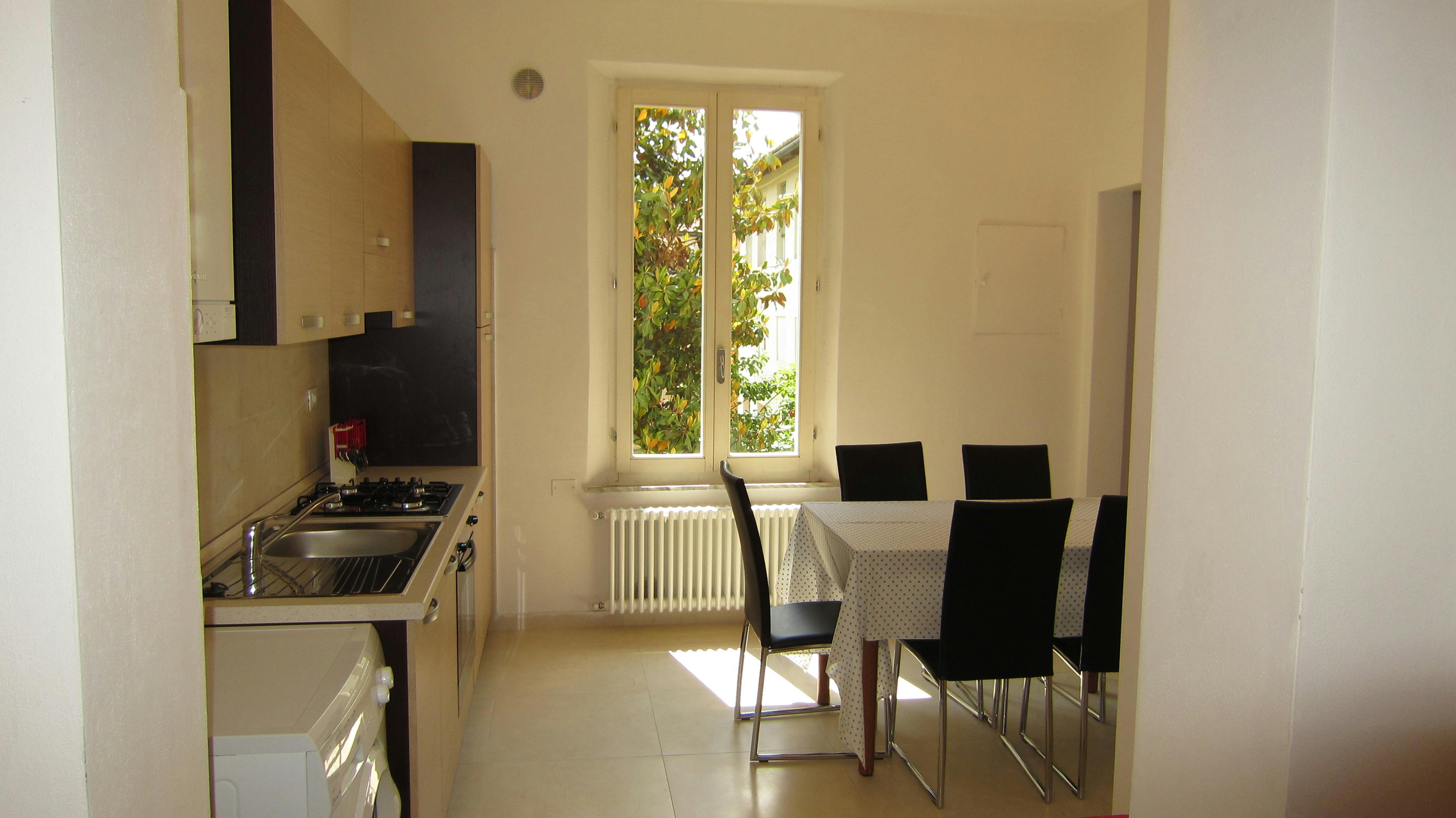 Privé kamer te huur voor € 450 per maand in Siena, Via Pignatello