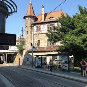 Studio te huur voor € 600 per maand in Strasbourg, Square de l'Aiguillage