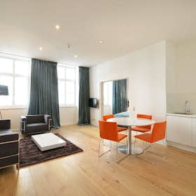 Apartment for rent for €2,680 per month in Frankfurt am Main, Cranachstraße