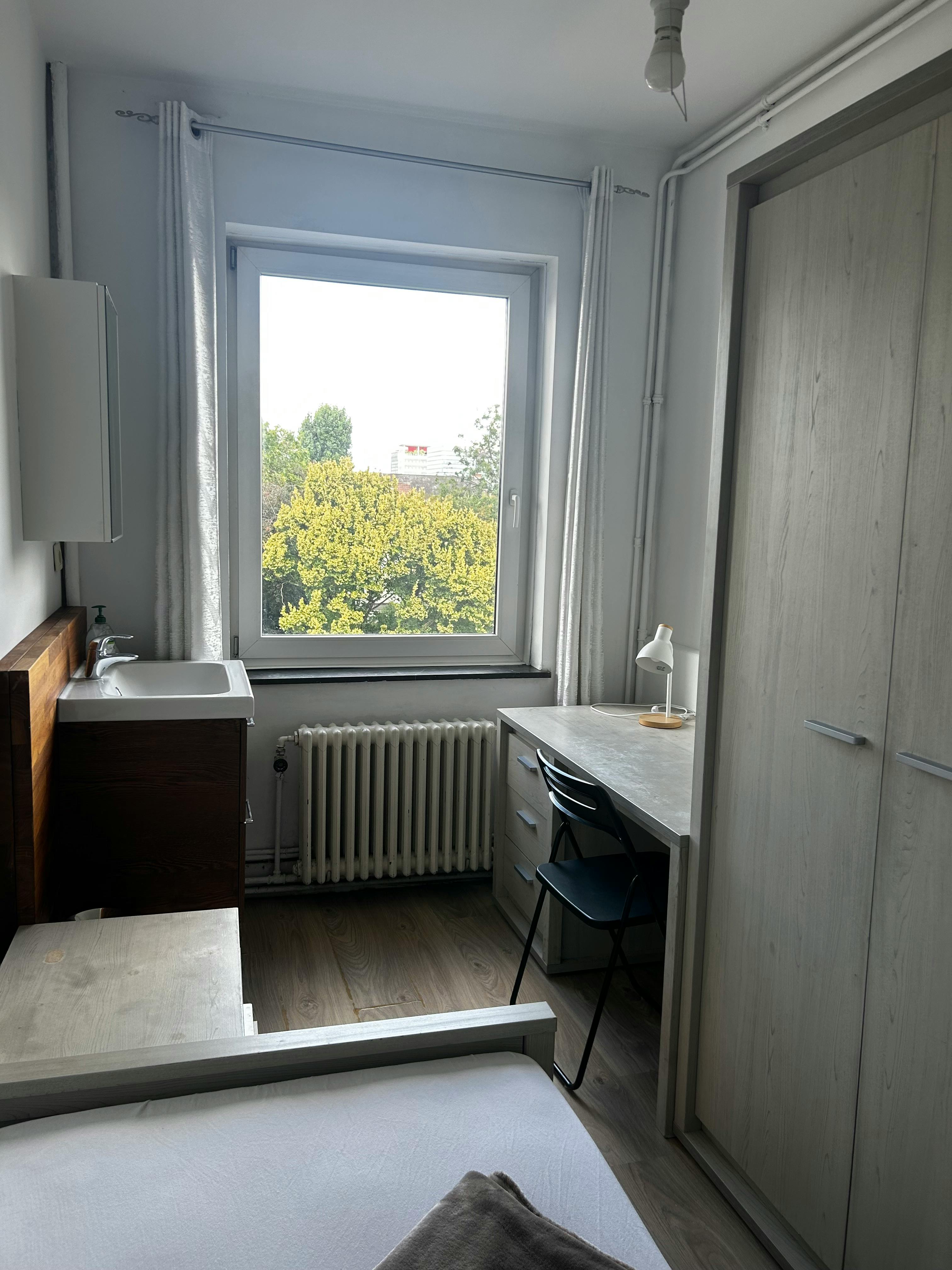 Private room for rent for €490 per month in Saint-Josse-ten-Noode, Chaussée de Haecht