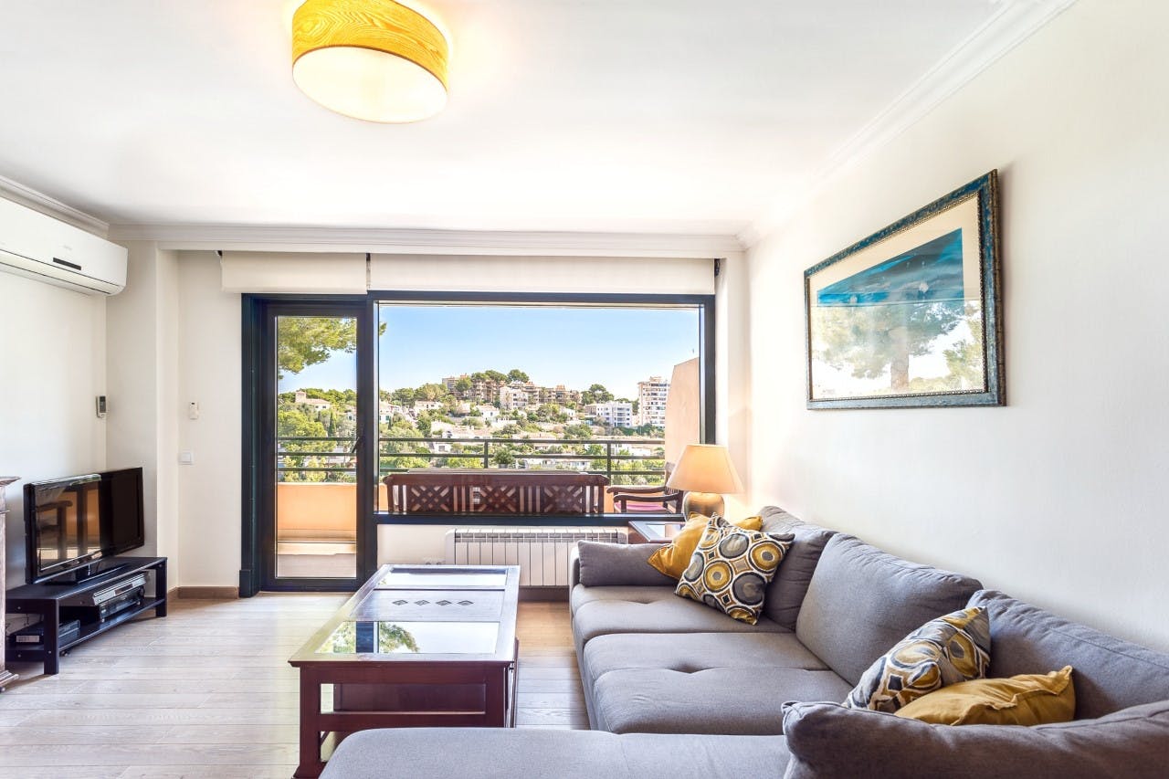 Квартира за оренду для 1 400 EUR на місяць у Palma, Carrer de Saridakis