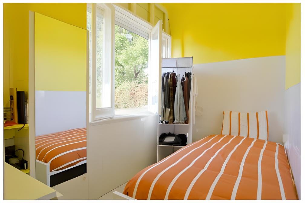 Rua Damasceno Monteiro, Lisbon preview