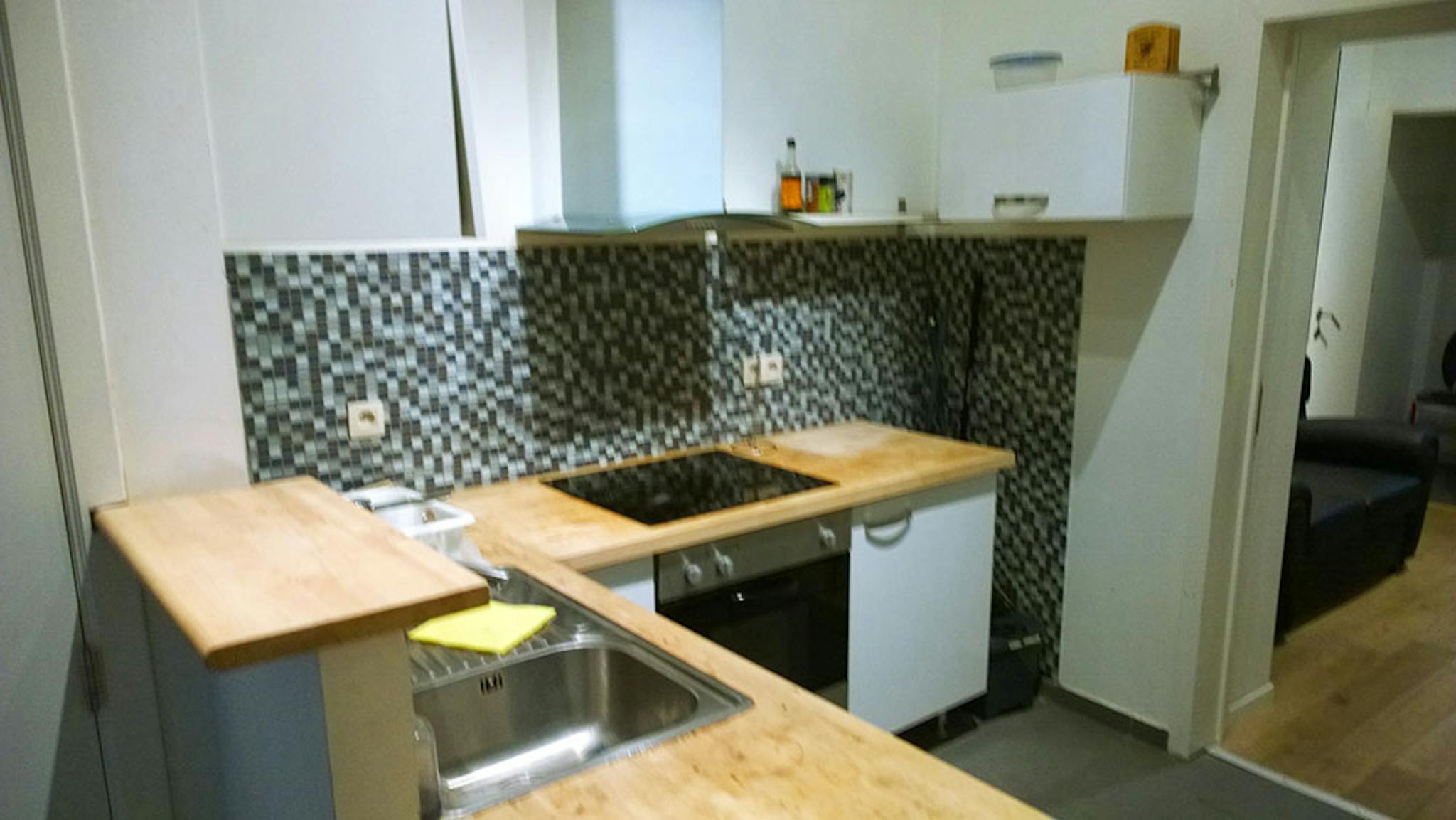 Rue du Trône, Ixelles preview