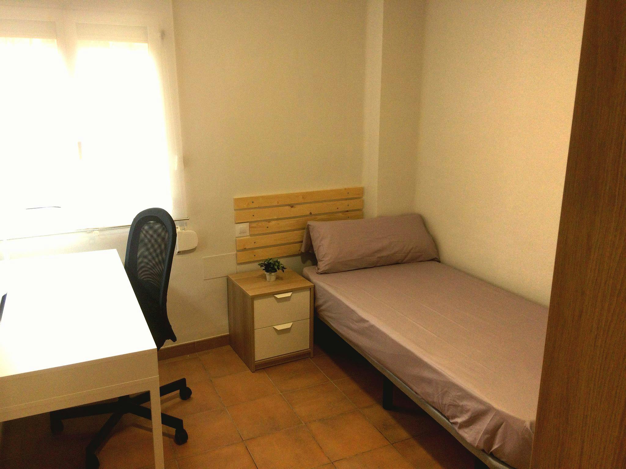 Carrer del Doctor Manuel Candela, Valencia preview