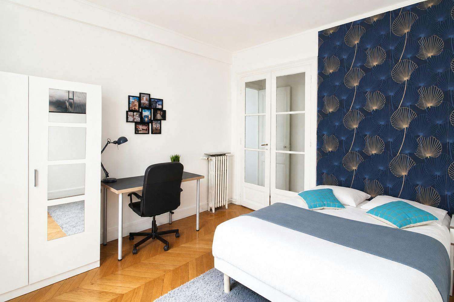 Pièce à Paris