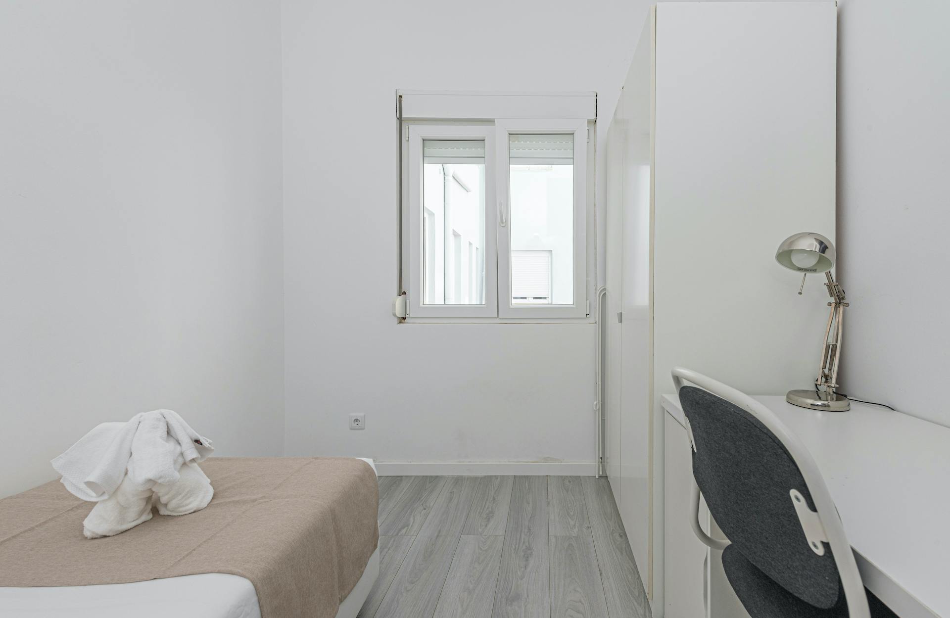 Private room in Rua de São Félix, Lisbon (1025061) room image 2
