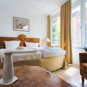 Appartement for rent for 1 195 € per month in Berlin, Osnabrücker Straße