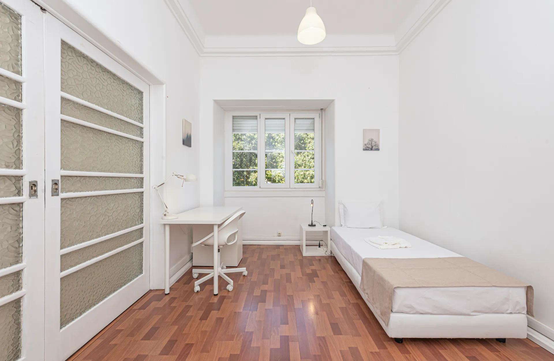 Private room in Alameda Dom Afonso Henriques, Lisbon (1029371) ROOM 2