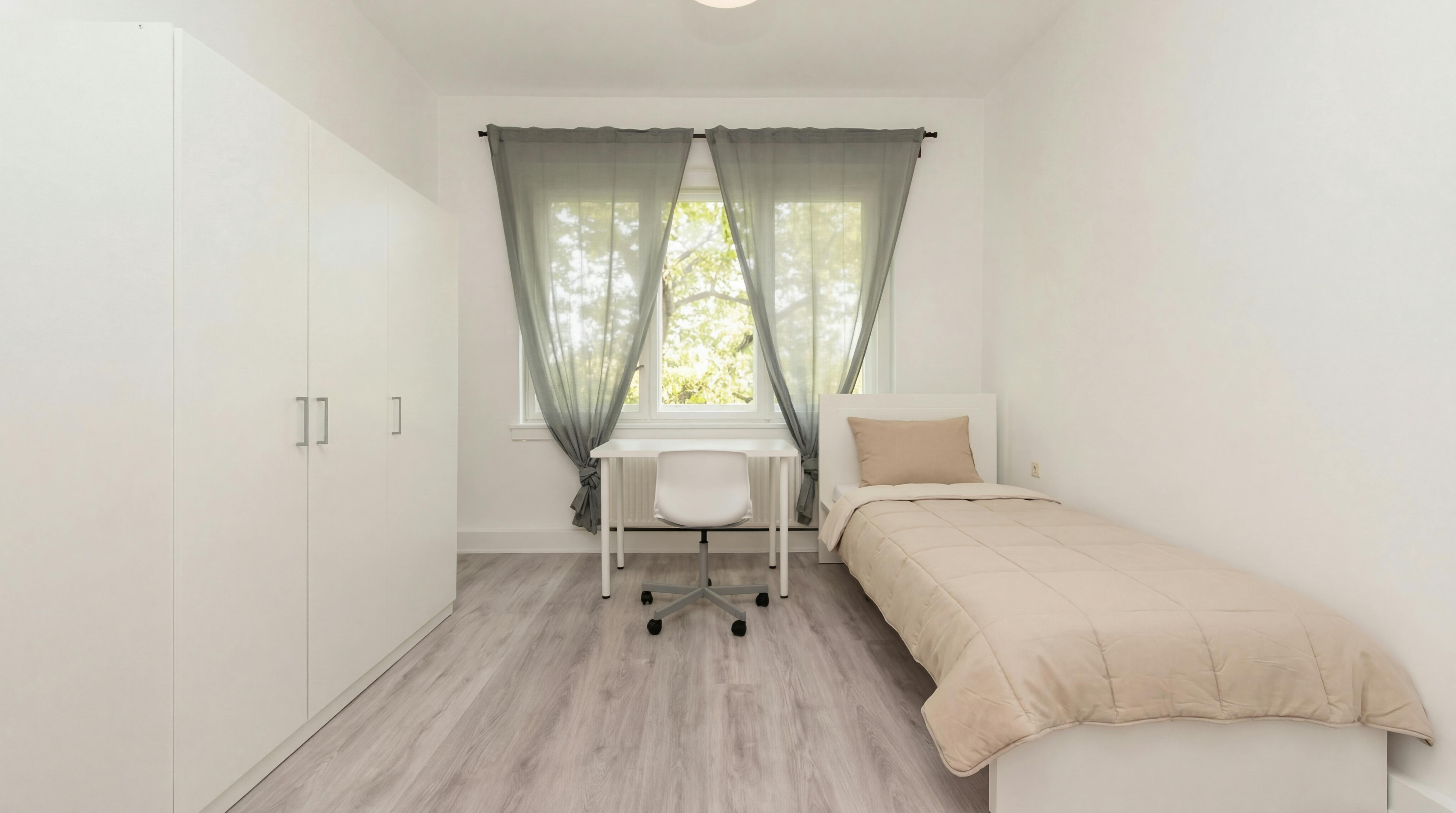 Private room for rent for €700 per month in Berlin, Friedrichsbrunner Straße