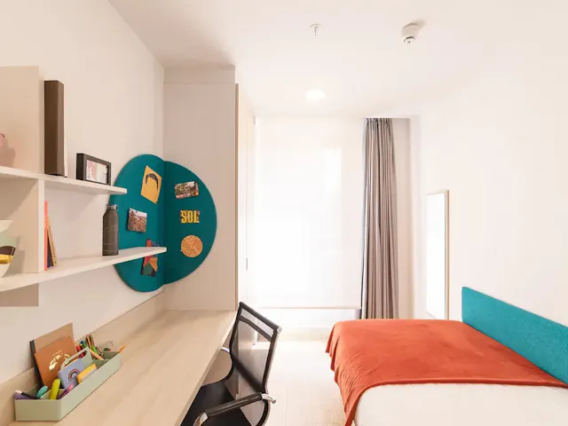 Private room in Carrer de Viriat, Barcelona (1031771) room image 1