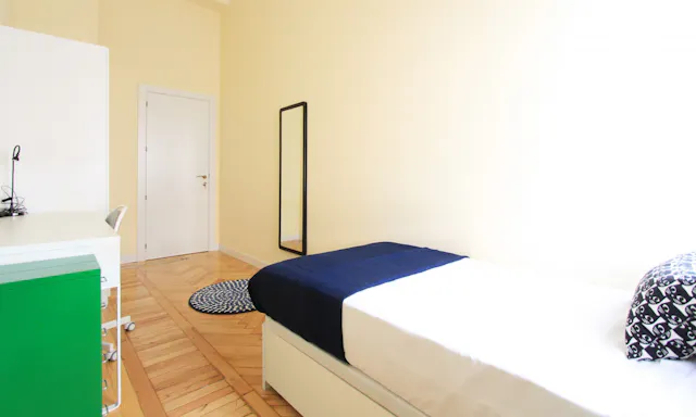 Private room in Calle de Amado Nervo, Madrid (1032267) room image 2