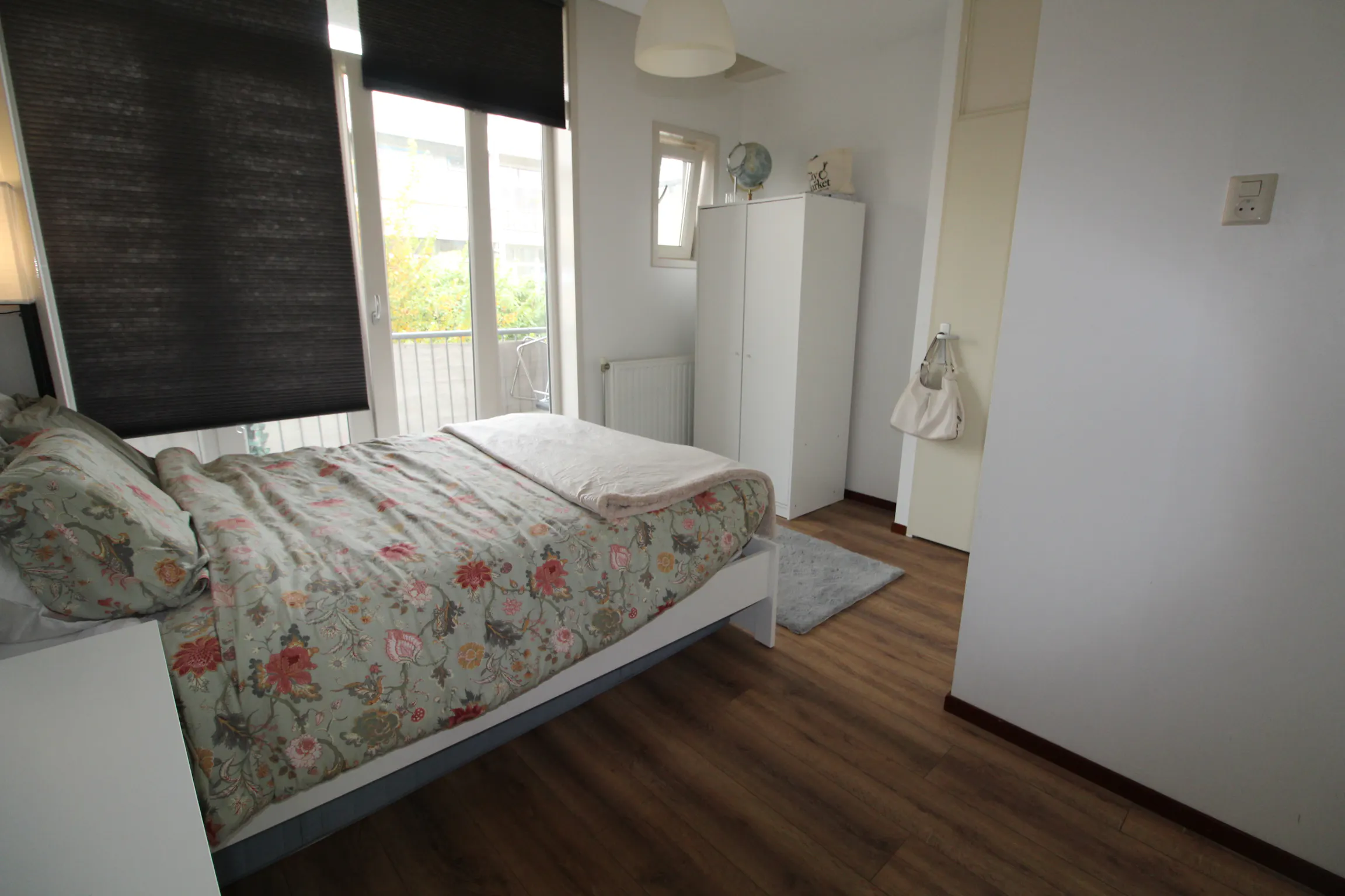 1-Bedroom Apartment in Van Heusdestraat, Rotterdam (1032698) ROOM 2