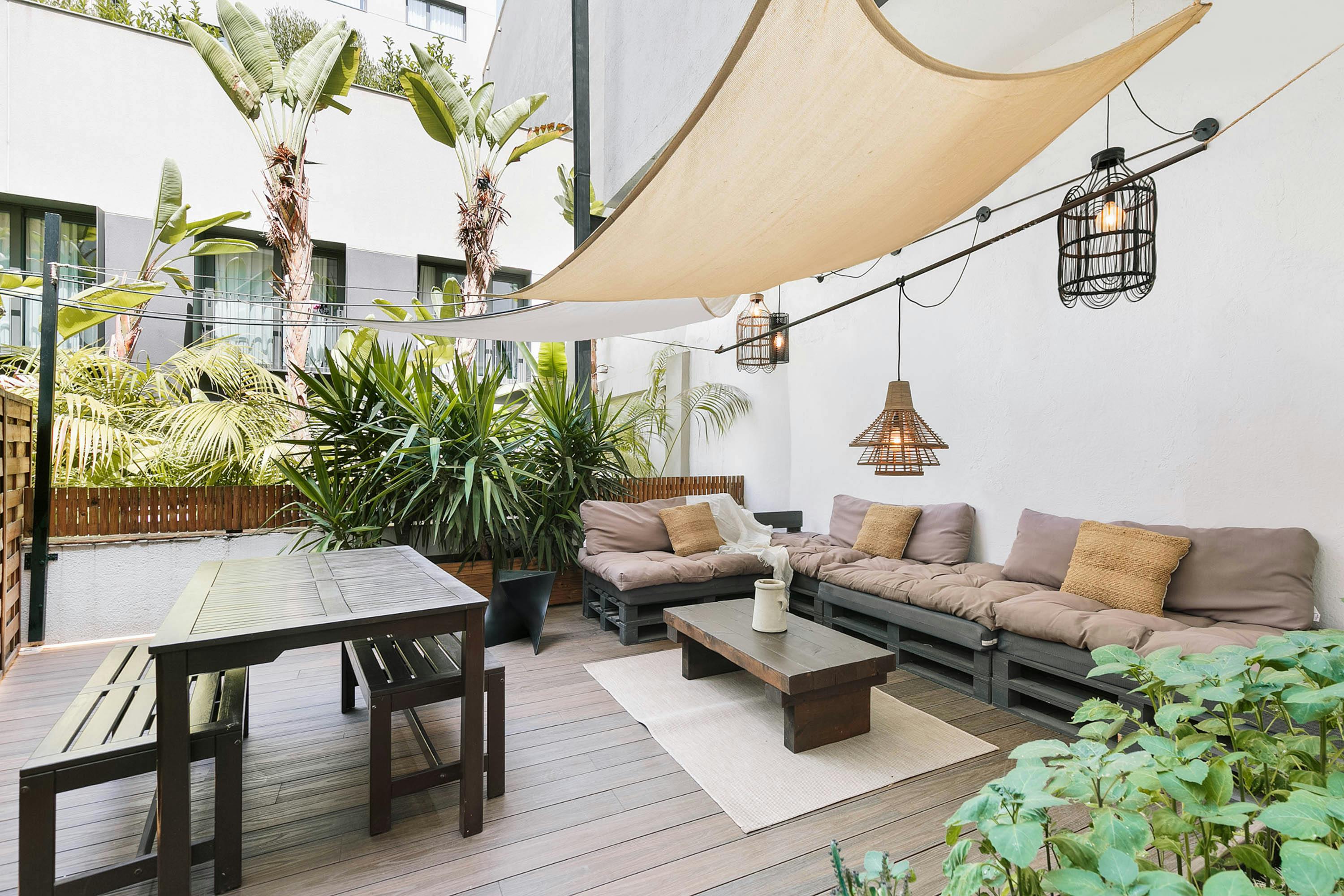 Apartment for rent for €2,137 per month in Barcelona, Carrer de Sant Pere Més Alt