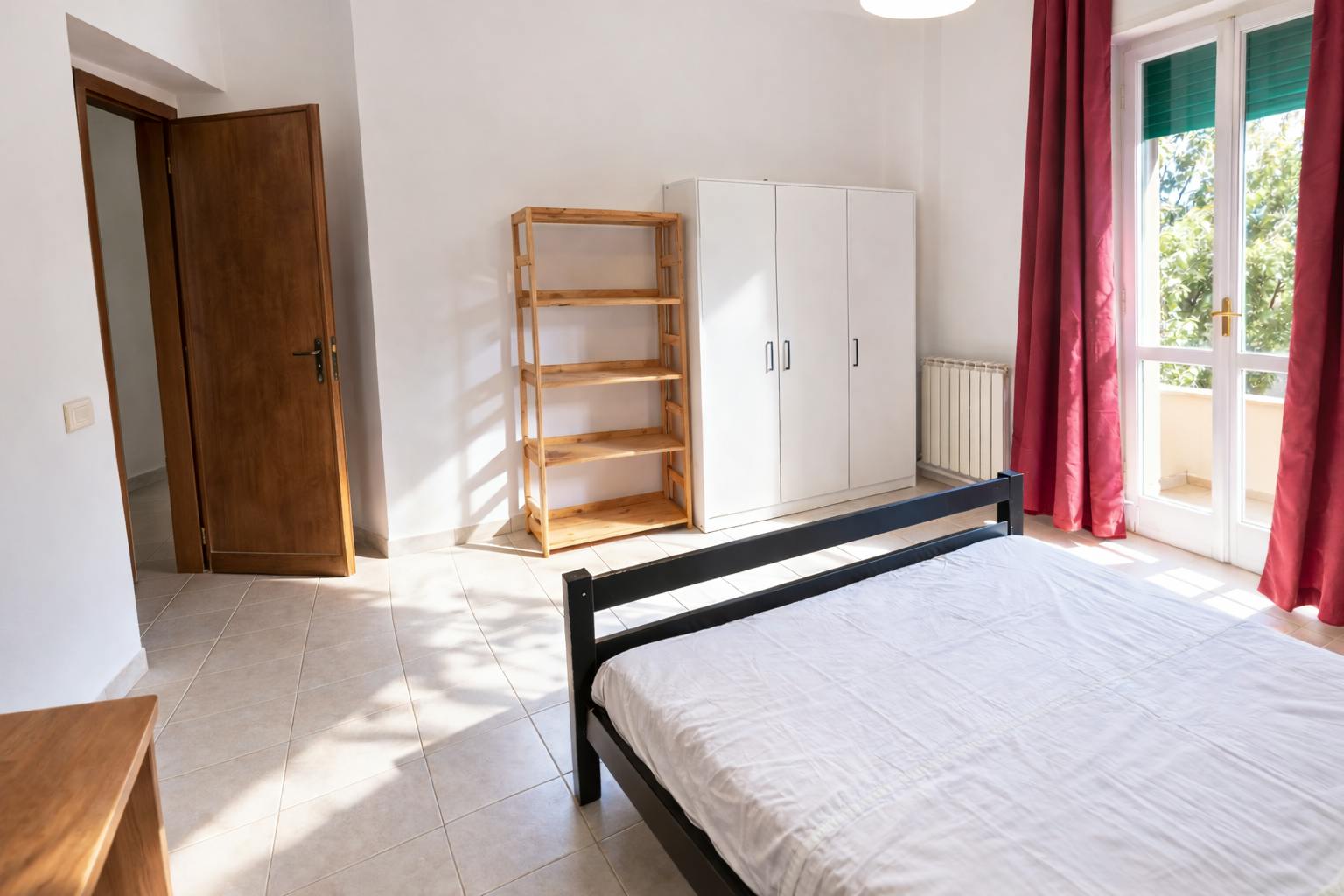 Habitación privada en alquiler por 700 € al mes en Pisa, Via Spartaco Carlini