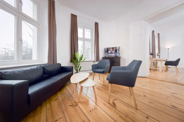 3-Bedroom Apartment in Metzer Straße, Berlin (1034950) room image 1