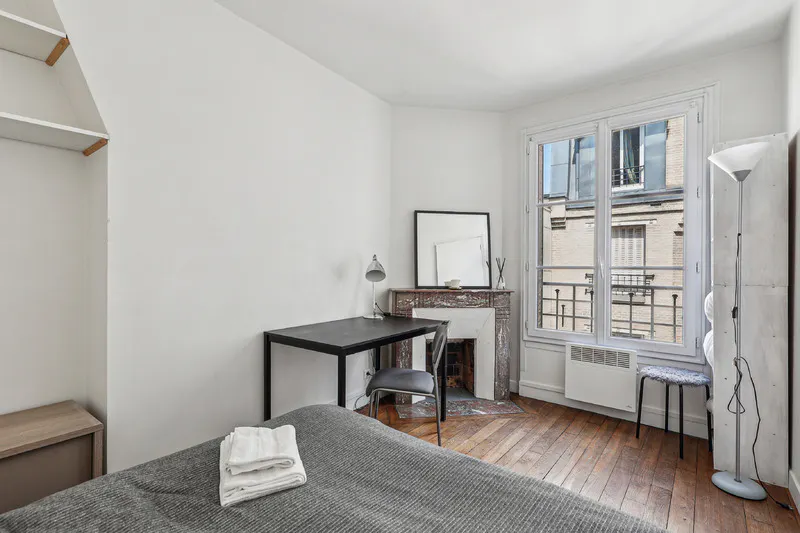 1-Bedroom Apartment in Rue des Meuniers, Paris (1034954) ROOM 2