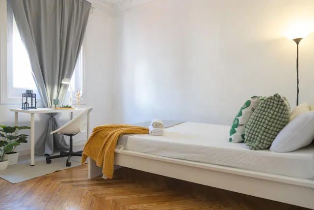 Private room in Calle de Narváez, Madrid (1035125) room image 1