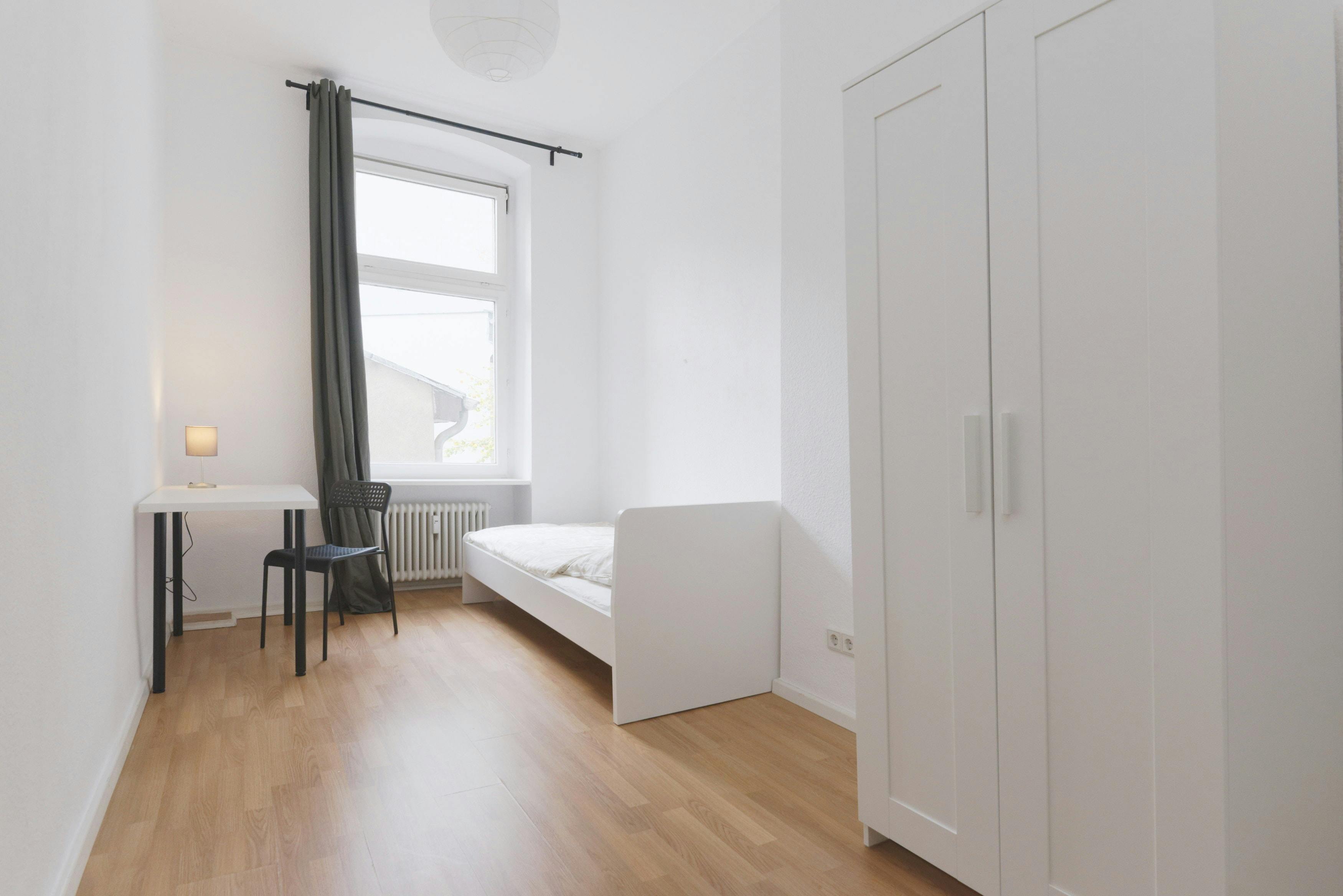 Wrangelstraße, Berlin preview