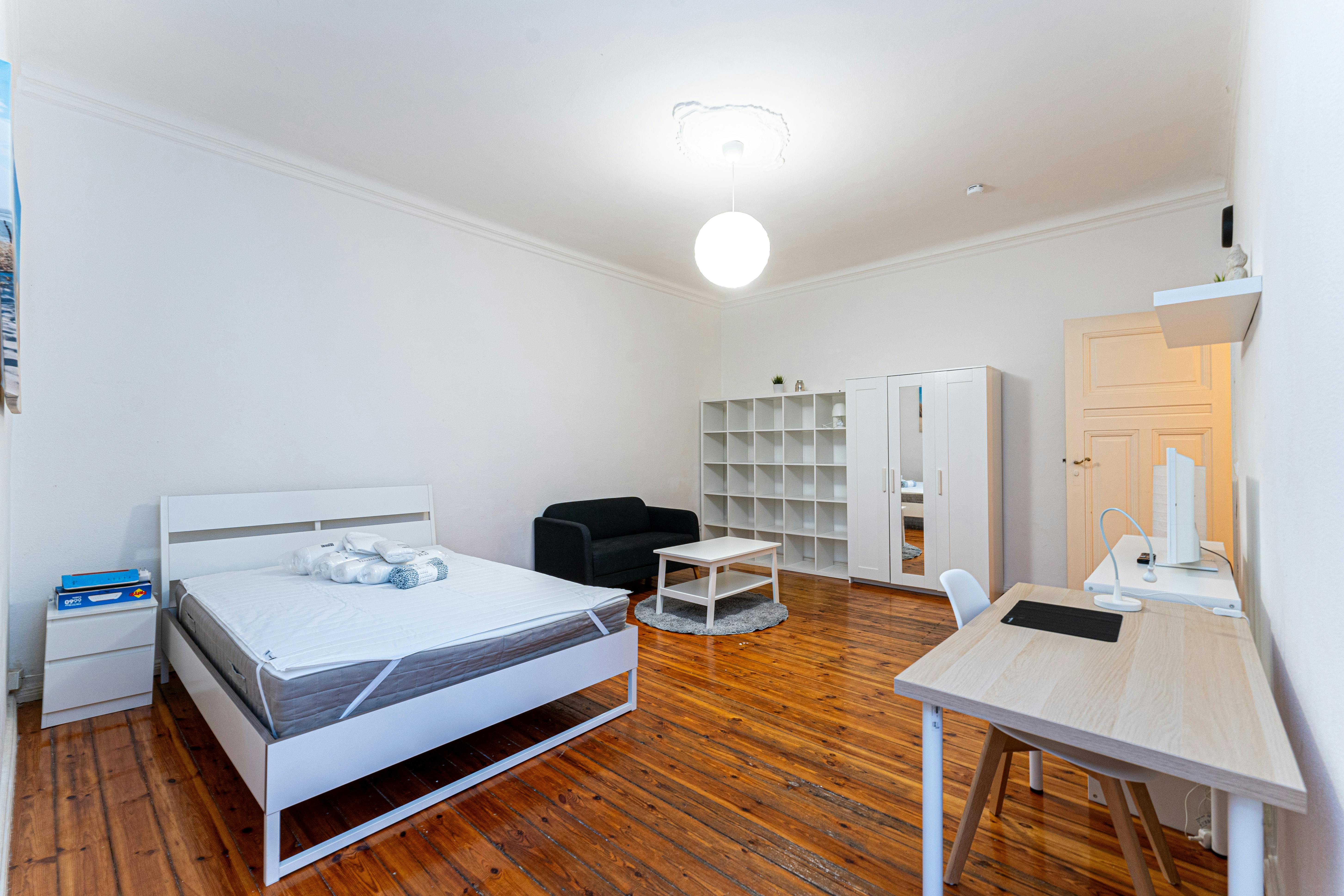 Apartment for rent for €1,299 per month in Berlin, Bornholmer Straße