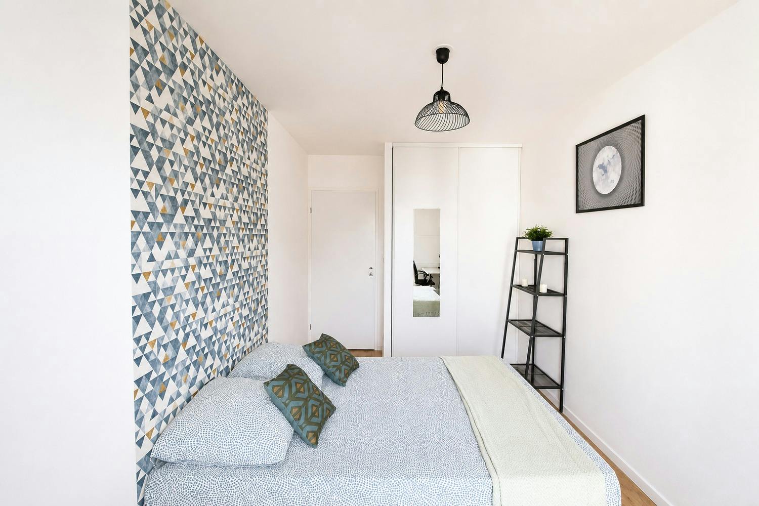 Rue Mozart, Clichy preview