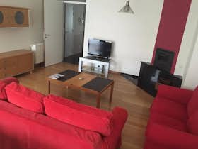 Квартира сдается в аренду за 2 000 € в месяц в Schaerbeek, Rue Marcel Marien