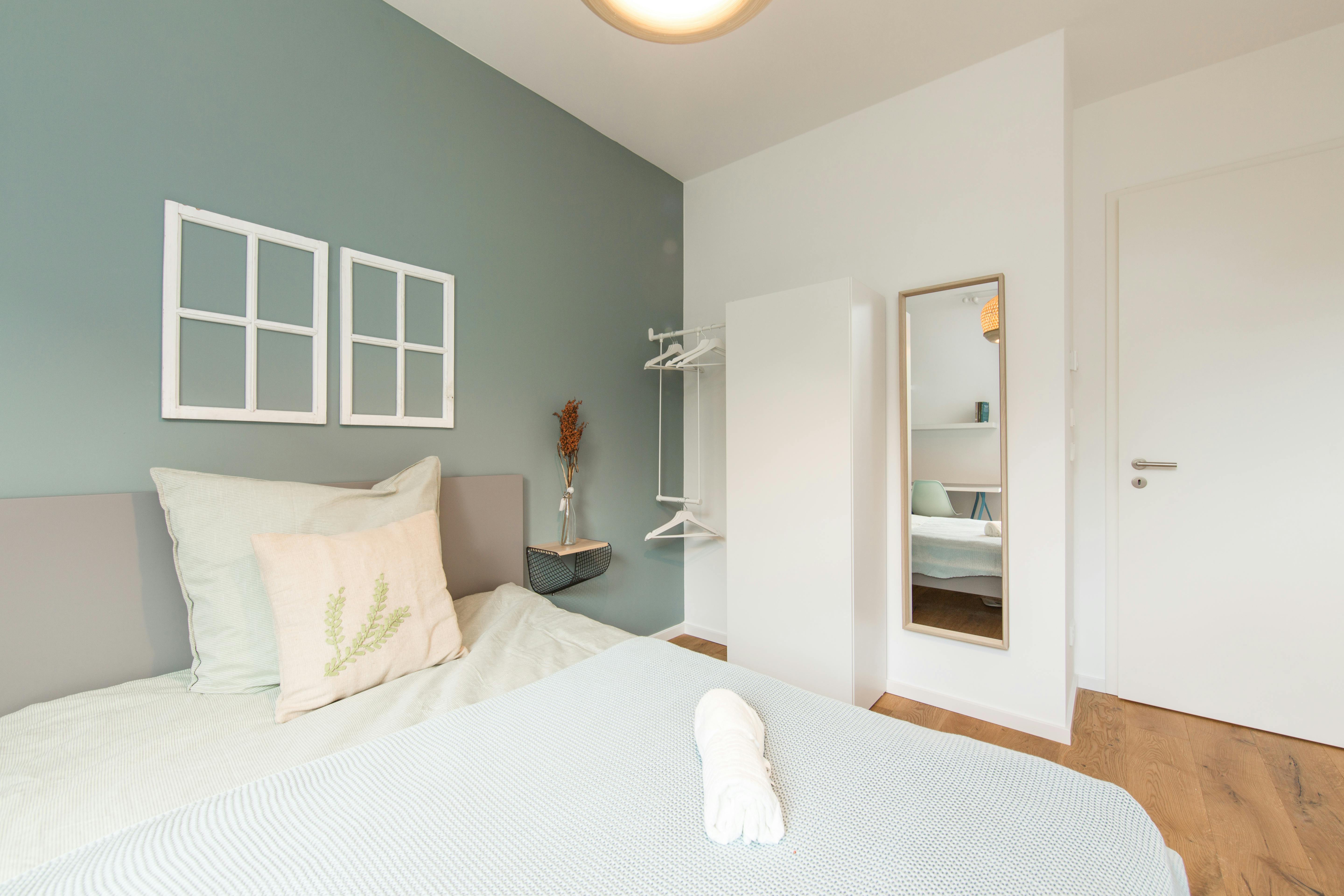 Nazarethkirchstraße, Berlin preview