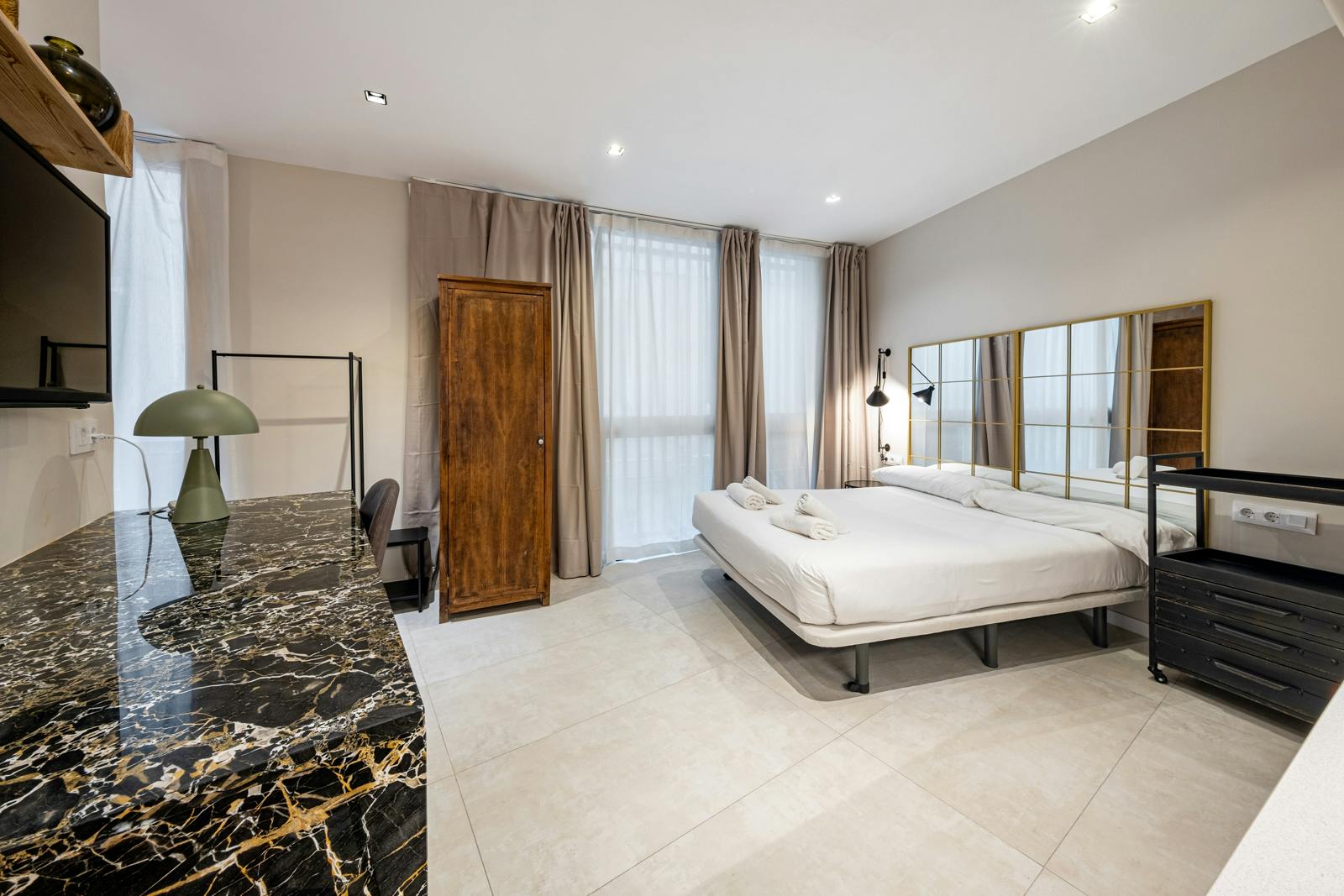 preview gallery tile