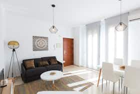 Apartment for rent for €1,100 per month in Málaga, Calle Gigantes