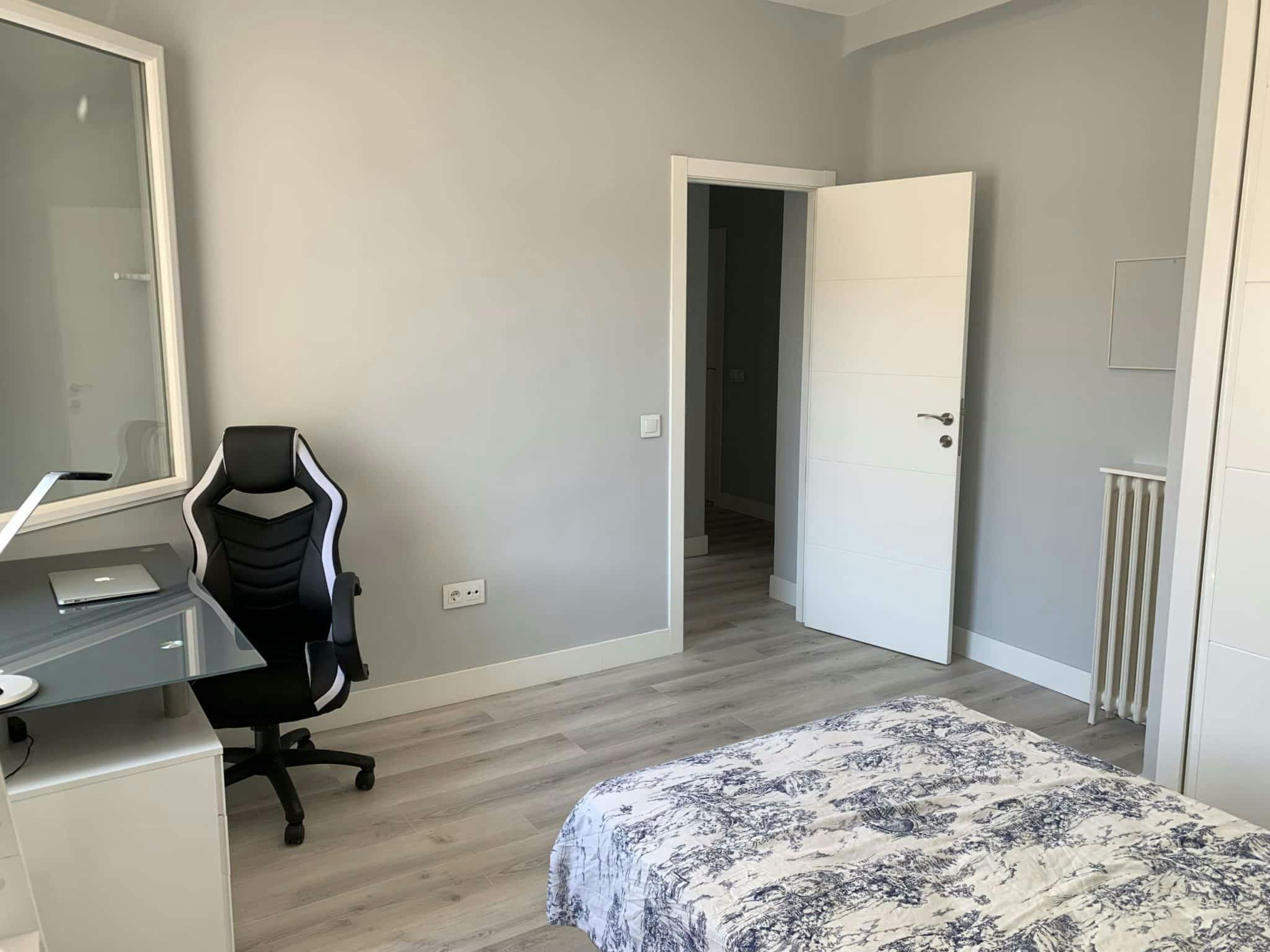 Calle de Fernández de los Ríos, Madrid preview