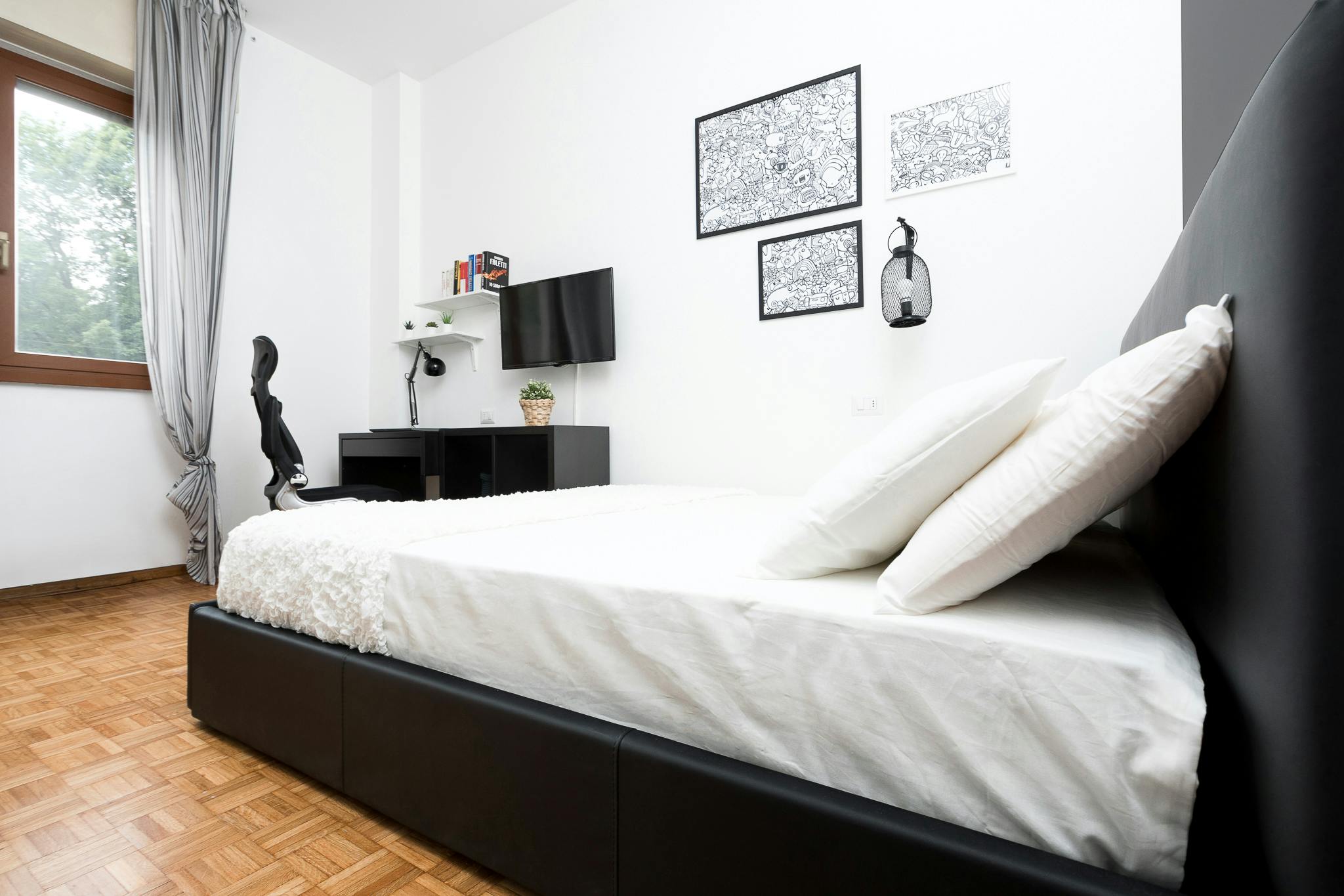 preview gallery tile