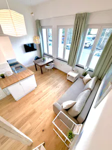 Studio for rent on Moselstraße, Köln
