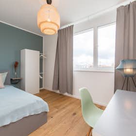 WG-Zimmer for rent for 670 € per month in Berlin, Nazarethkirchstraße