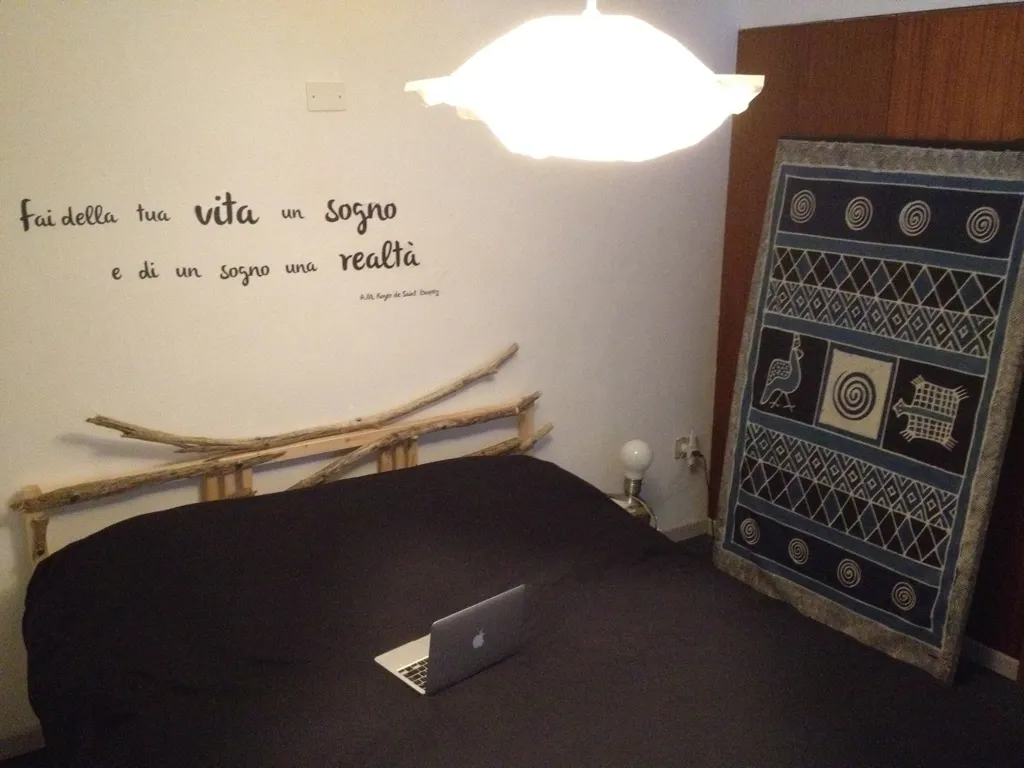 1-Bedroom Apartment in Via Emilio Cornalia, Milan (1050875) ROOM 2