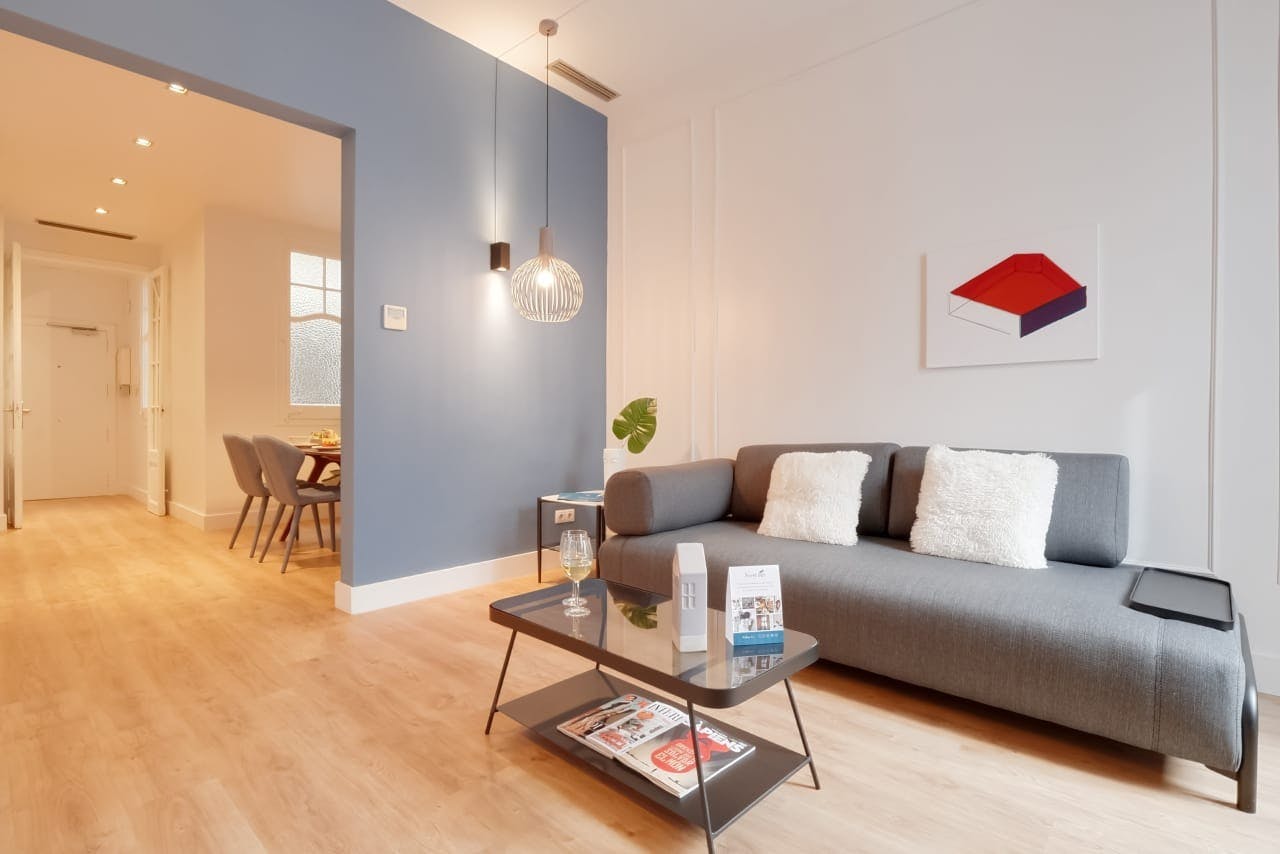 Carrer de Sepúlveda, Barcelona preview