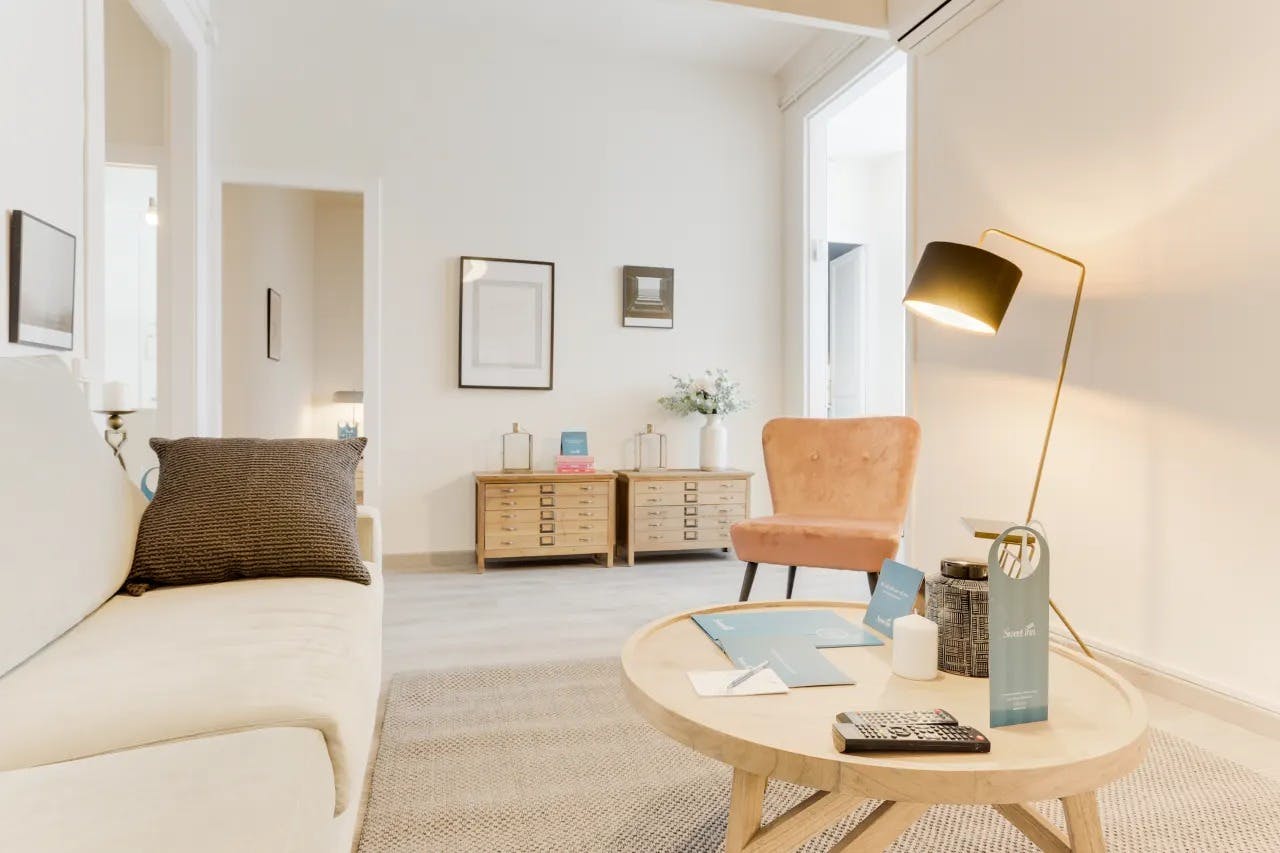 Carrer de Rocafort, Barcelona preview