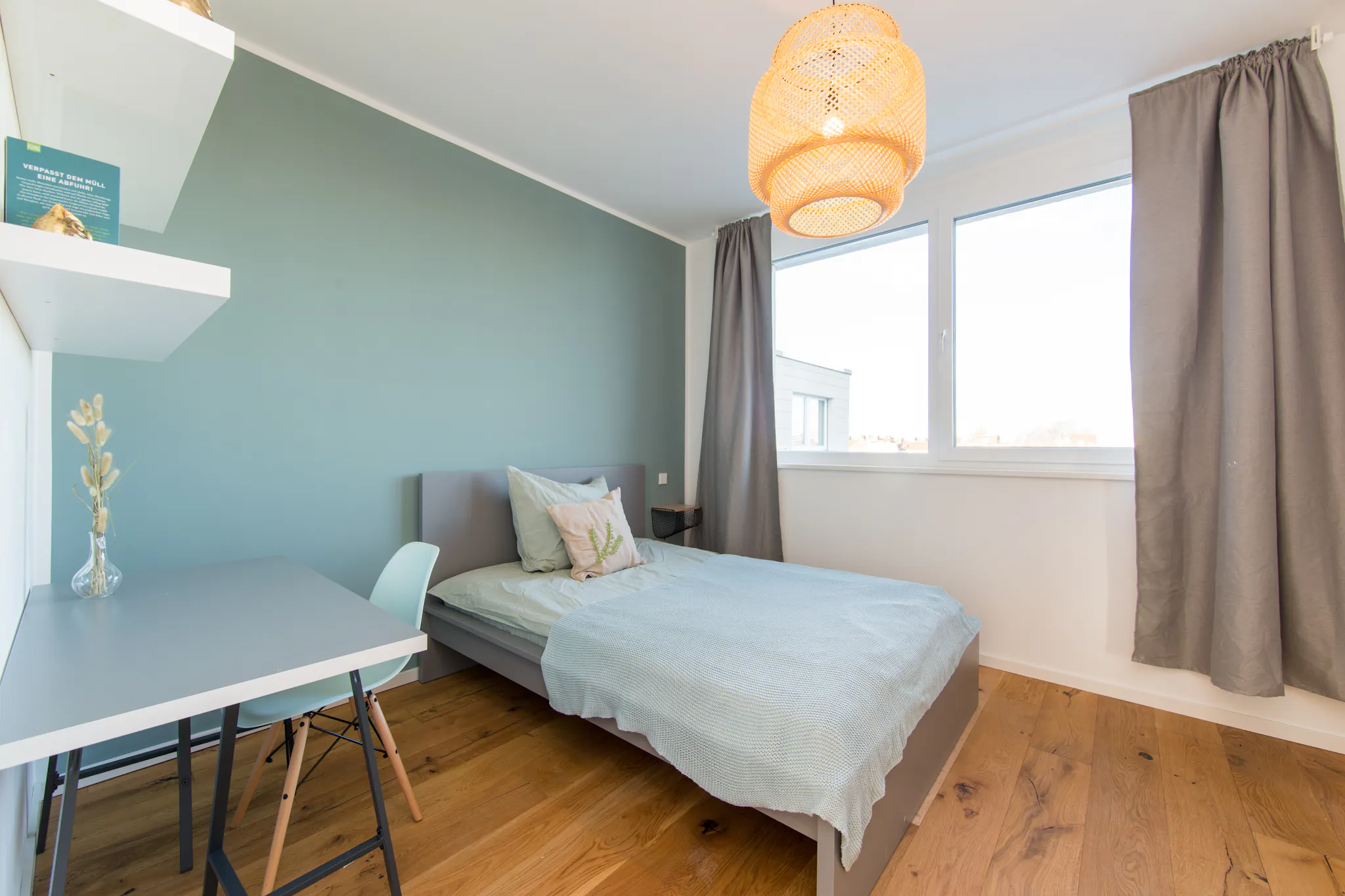 Nazarethkirchstraße, Berlin preview