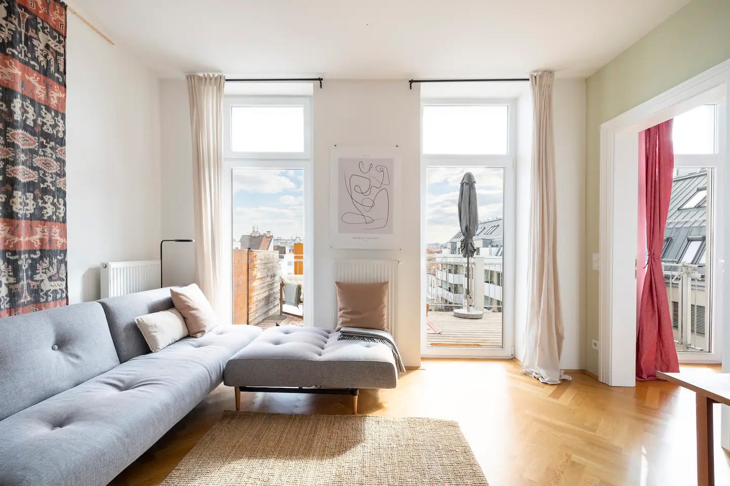 preview gallery tile