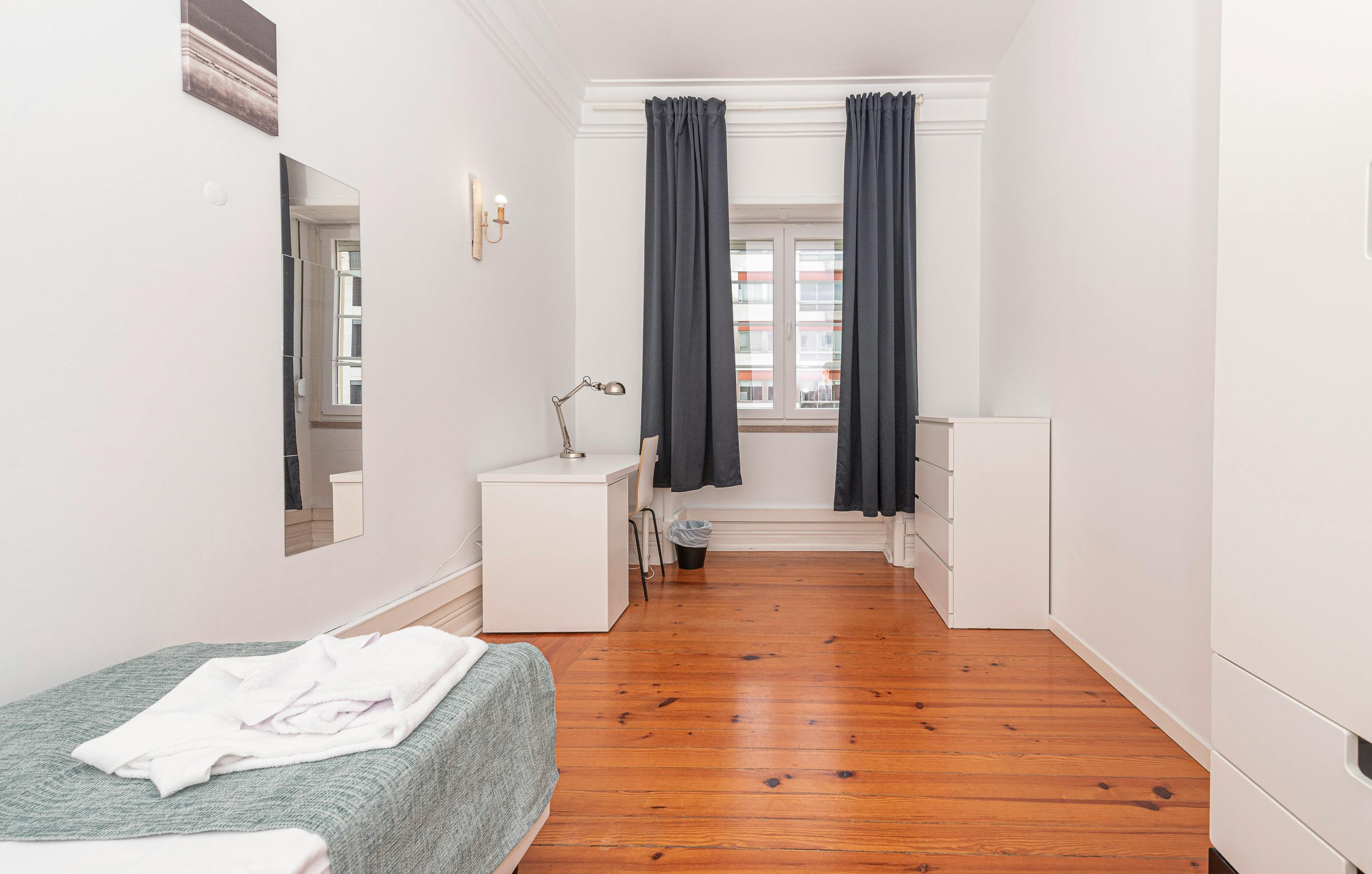 Single room Lisbon, 9m² — photo 18