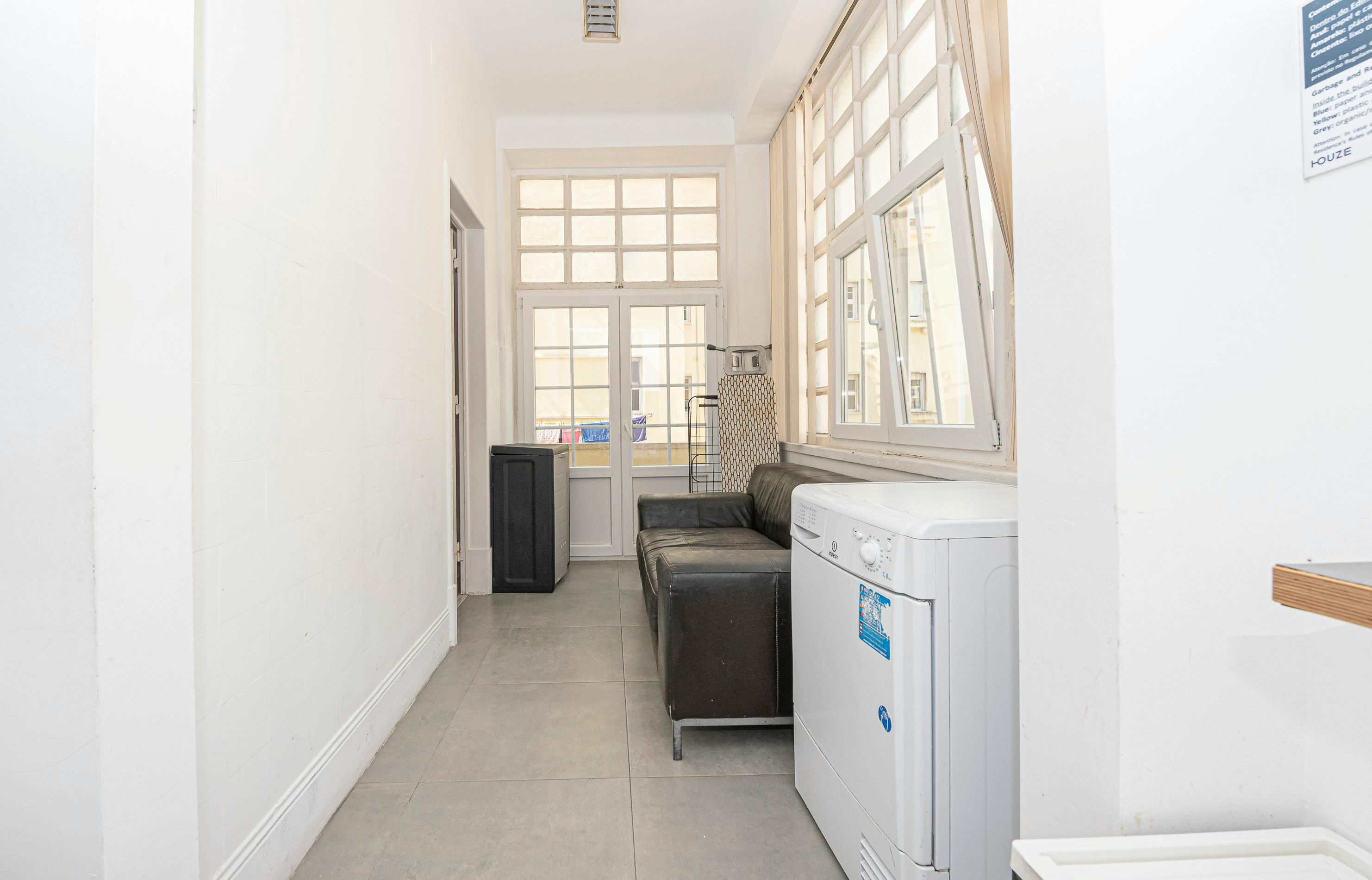 Single room Lisbon, 9m² — photo 11