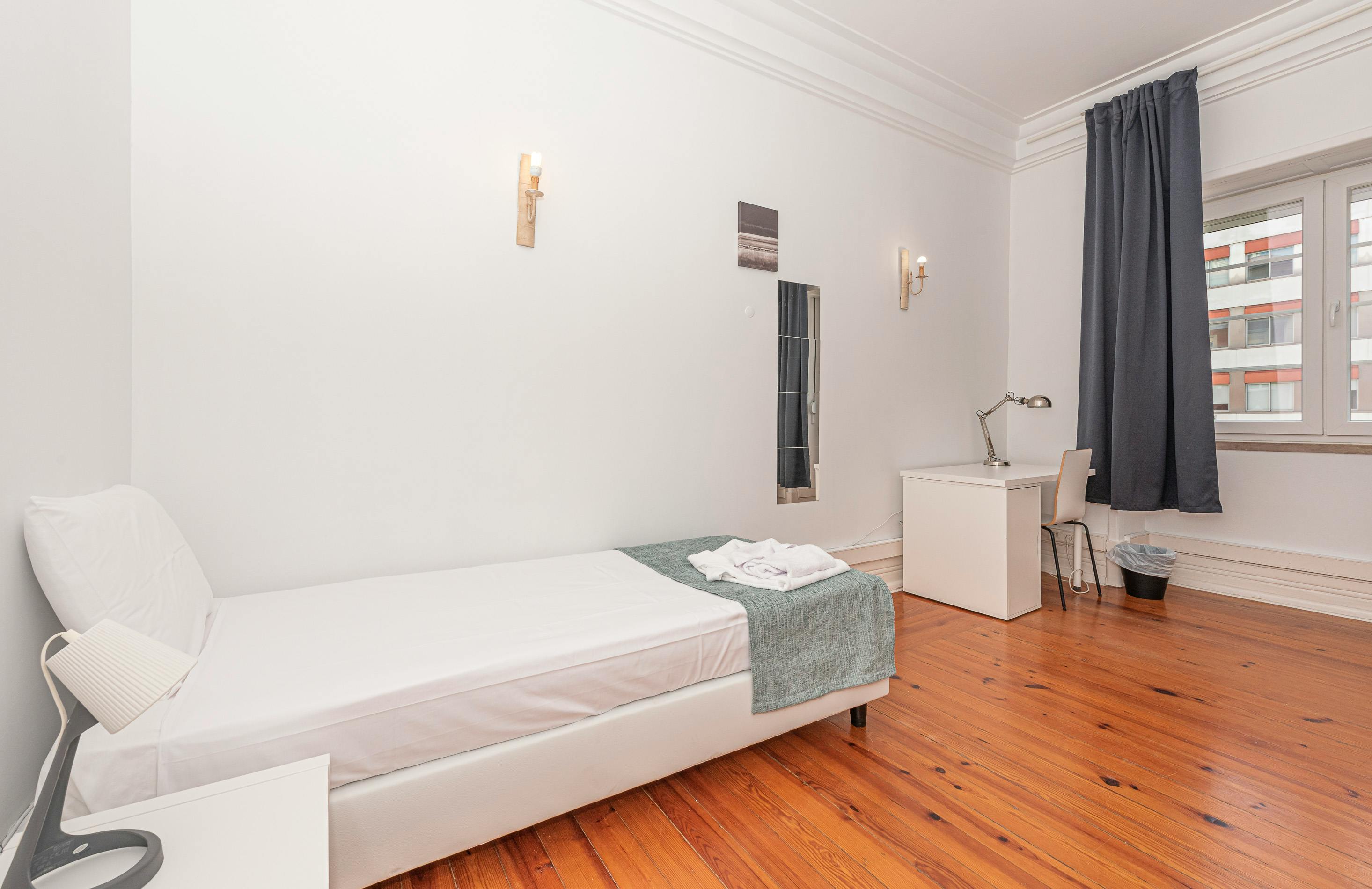 Single room Lisbon, 9m² — photo 16