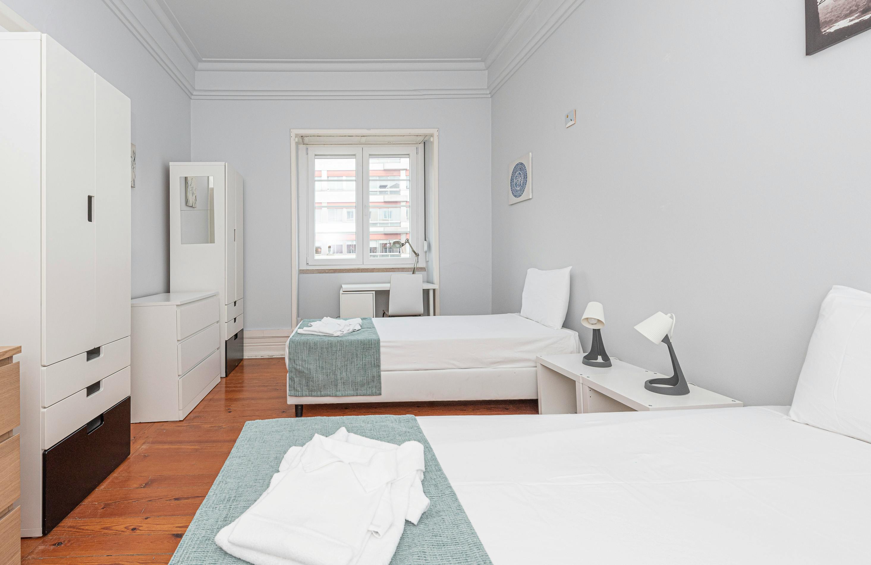 Apartment Lisbon, 180m² — photo 28