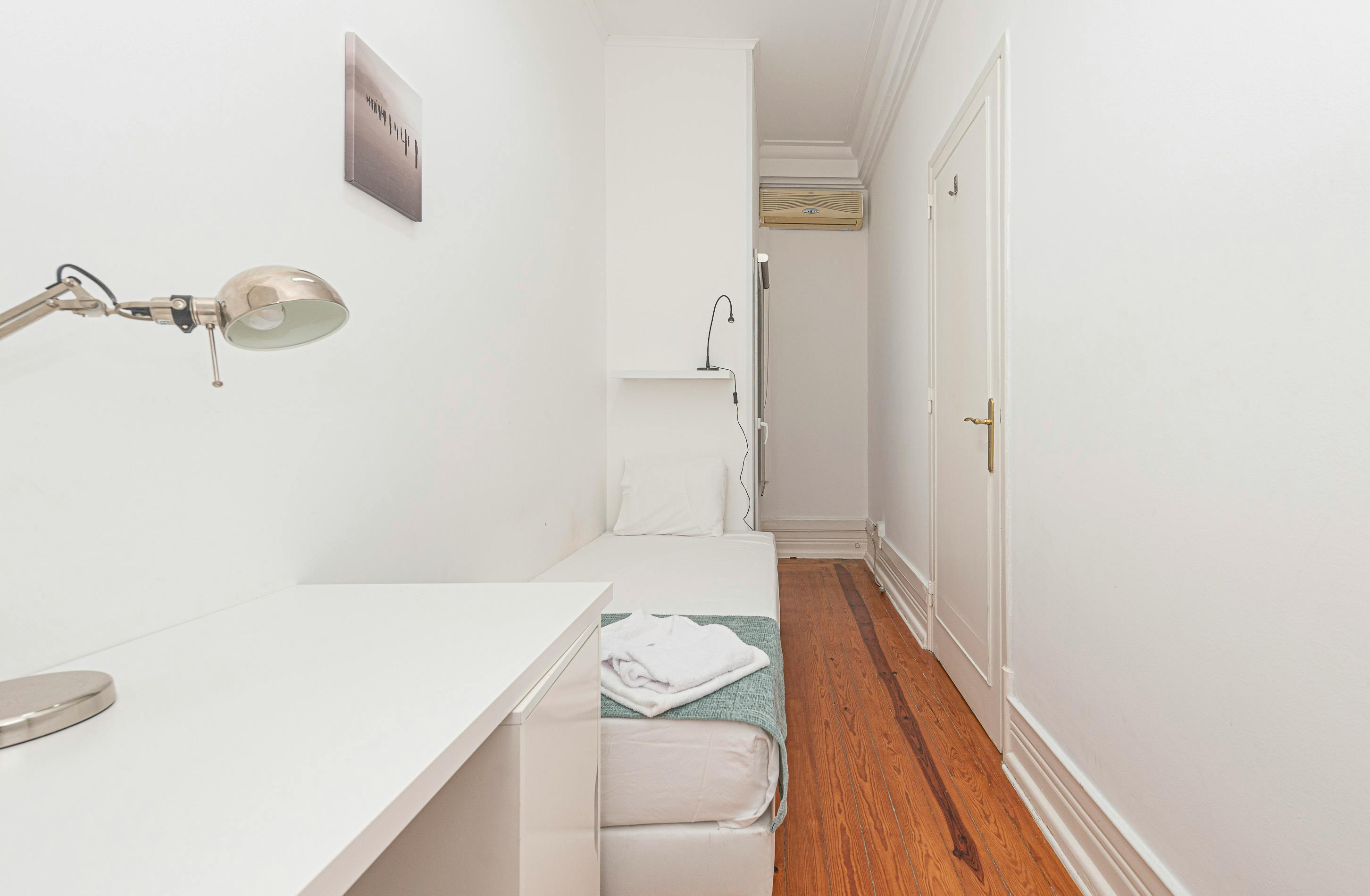 Single room Lisbon, 9m² — photo 24