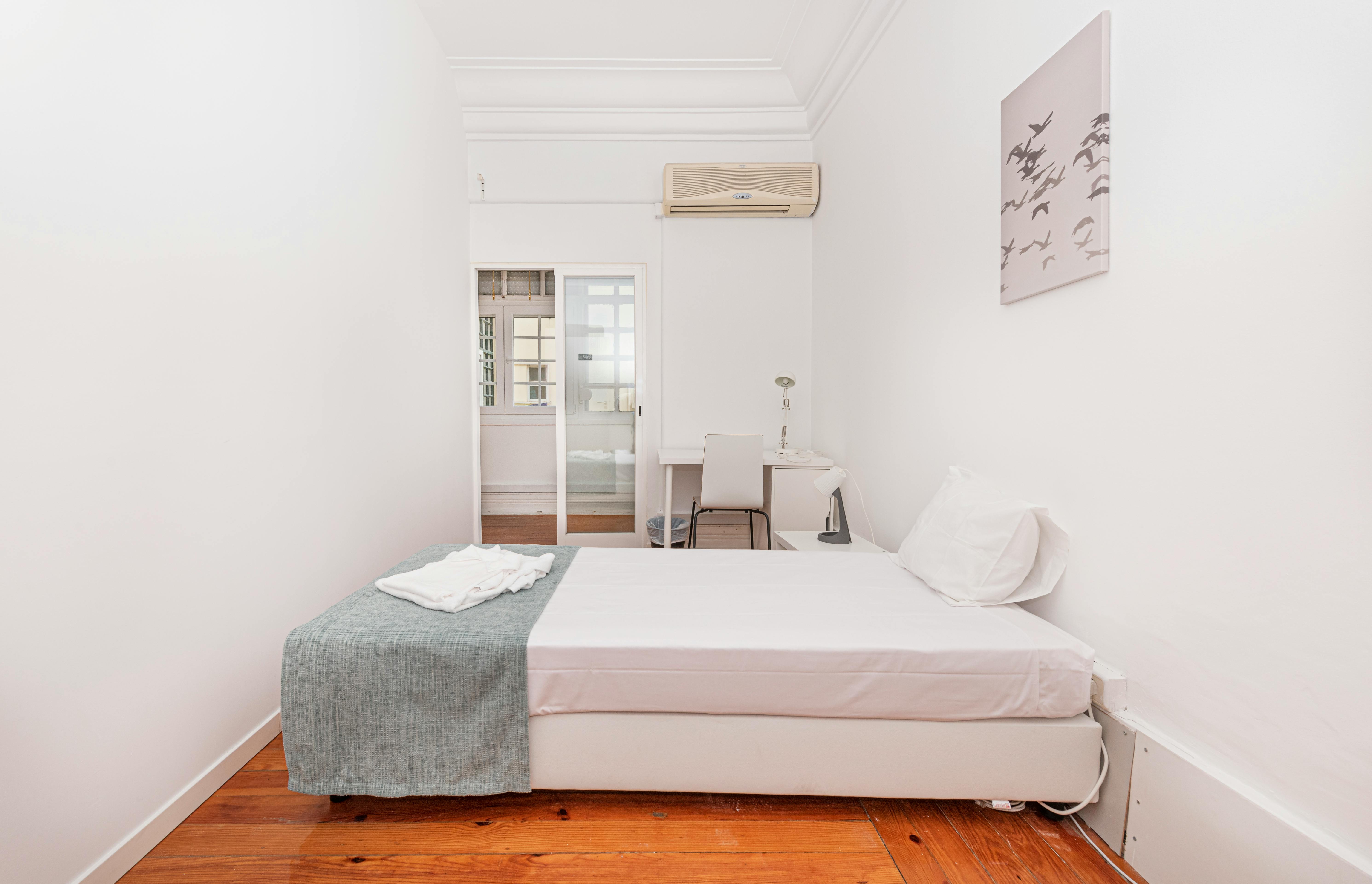 Apartment Lisbon, 180m² — photo 22