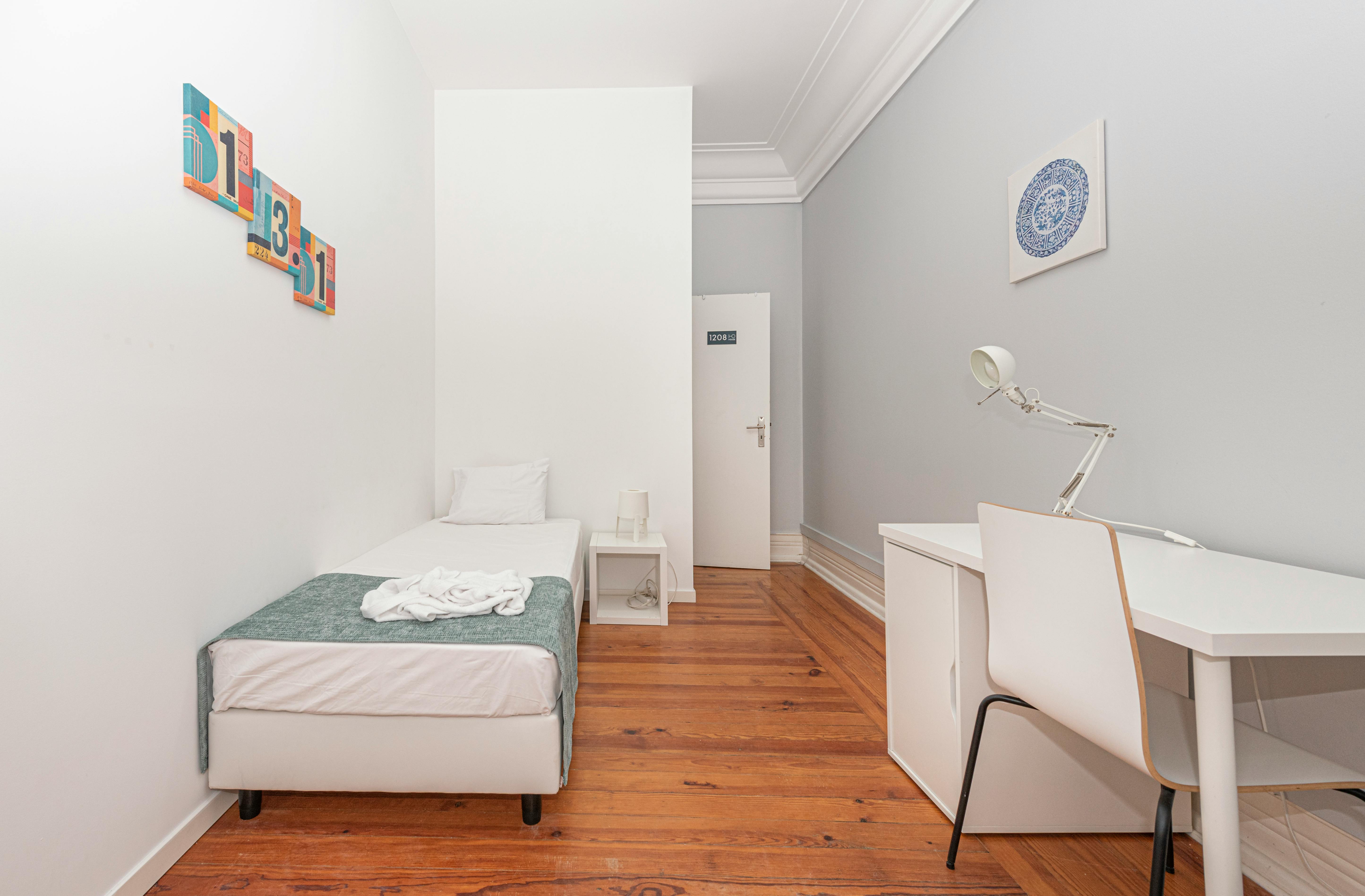 Apartment Lisbon, 180m² — photo 25