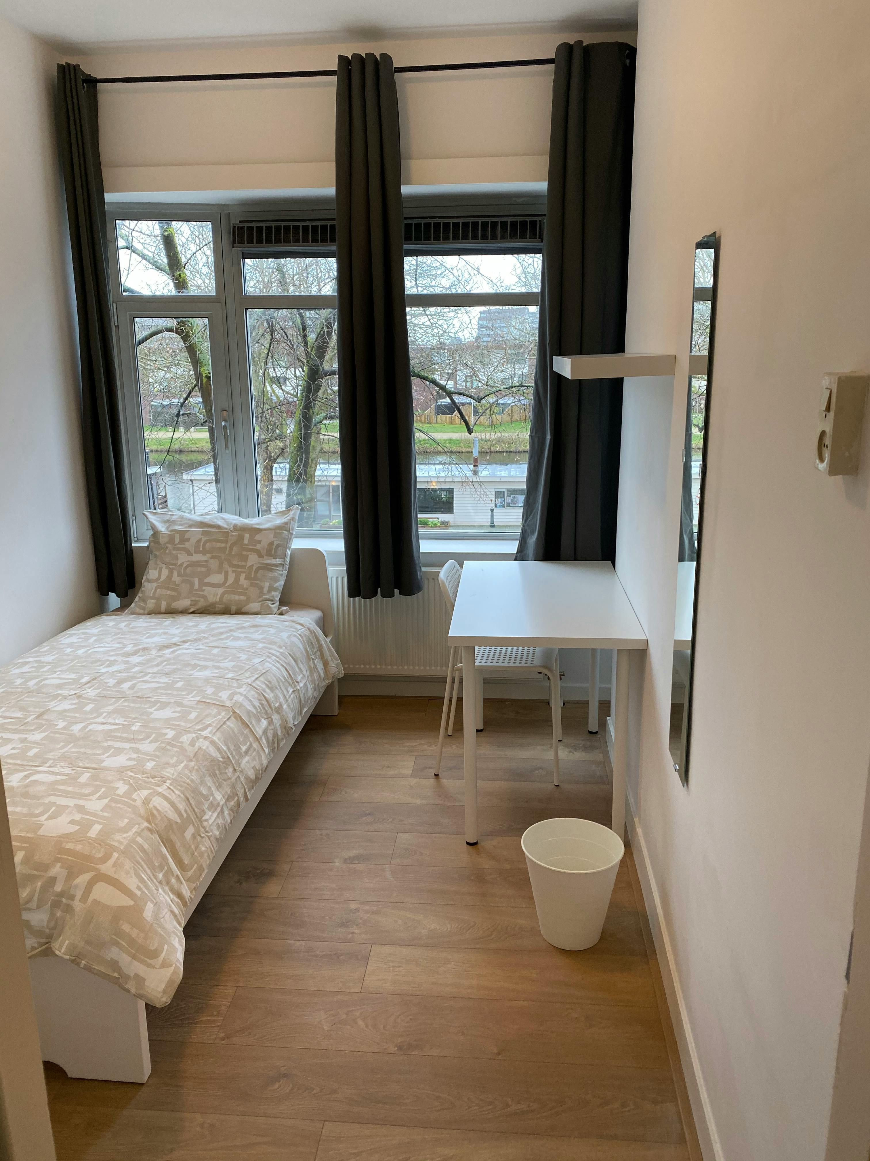 Private room in Troelstrakade, The Hague (1056992) ROOM