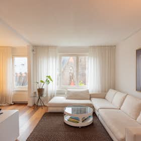 Apartamento en alquiler por 4250 € al mes en Amsterdam, Pijnackerstraat